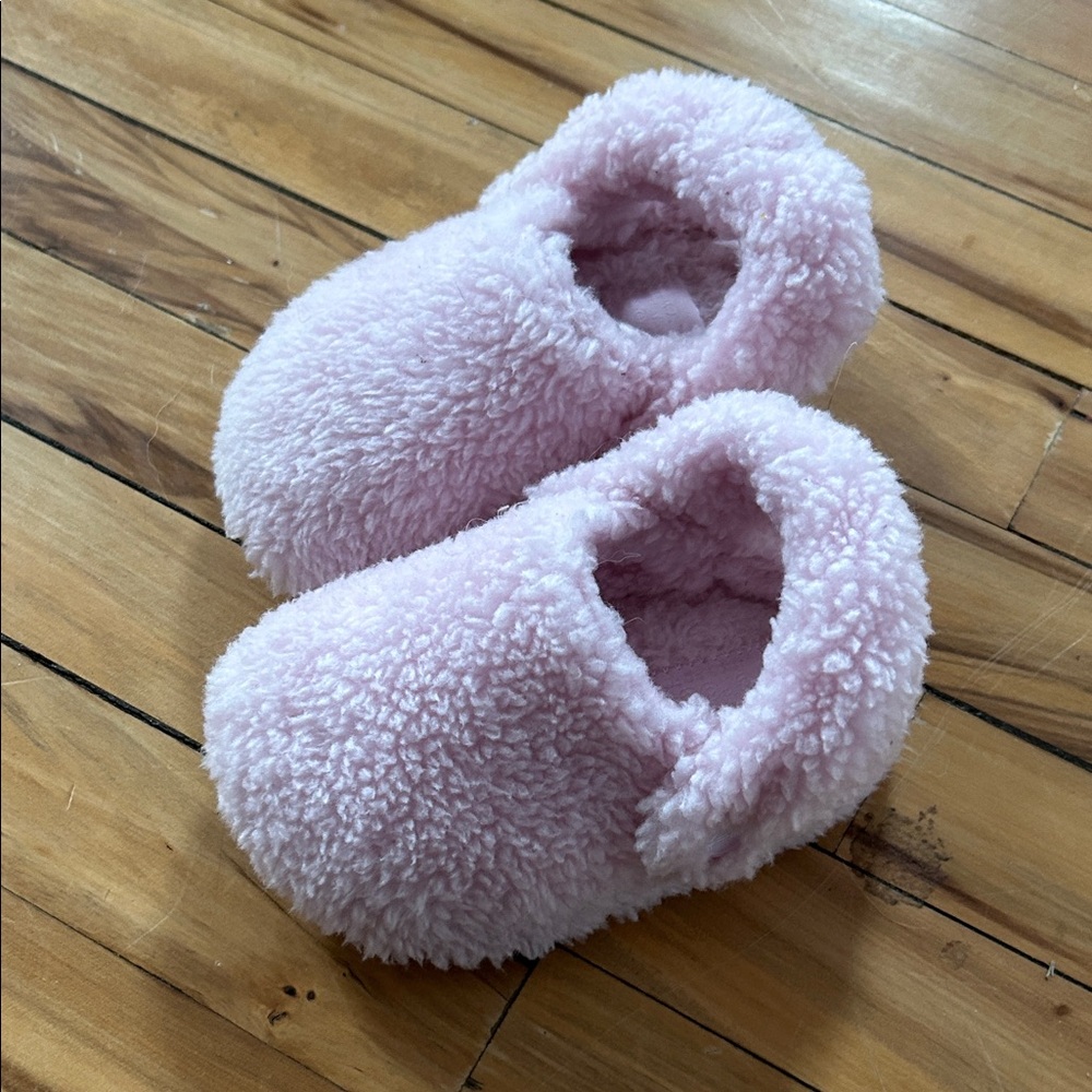 Cozy Pink Fuzzy Croc Slippers